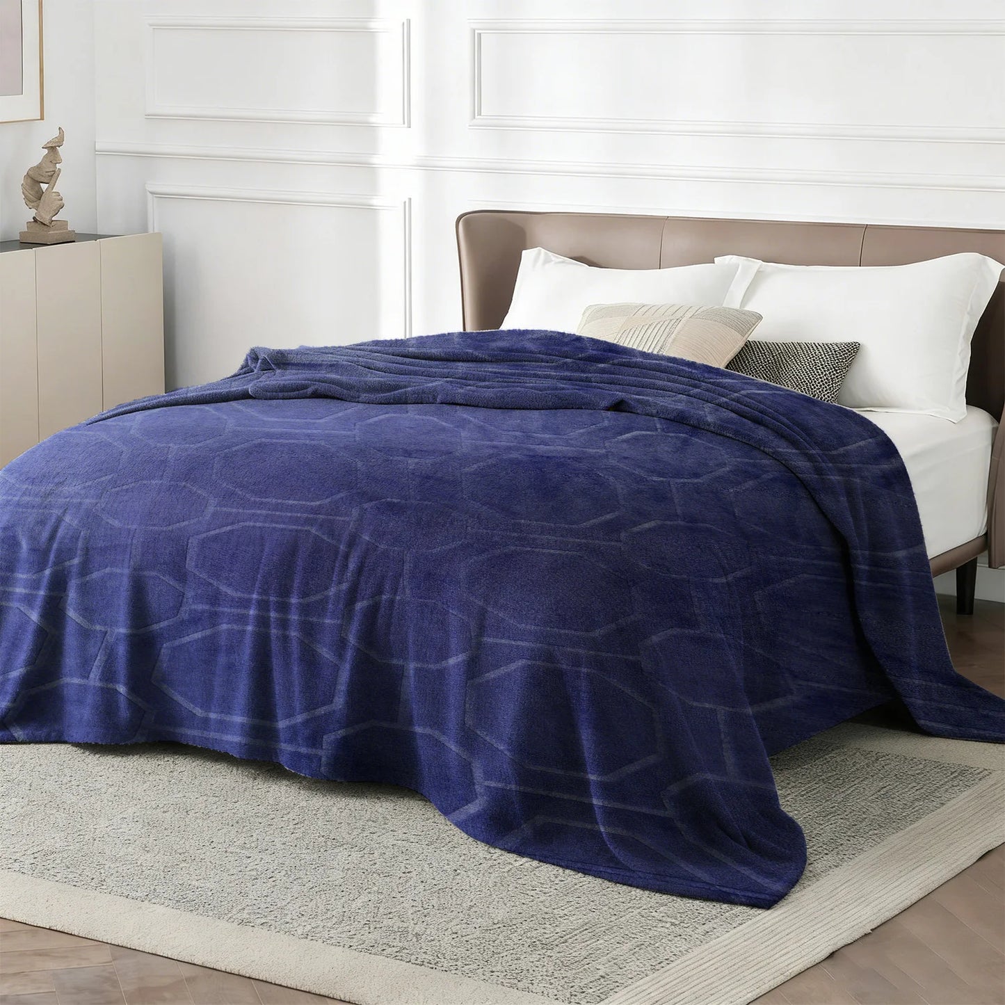 Soft Cozy Faux Fur Rabbit Blanket, Warm Thick for Bed Sofa Office, Elegant Home Decor, Perfect Gift, Durable and Versatile