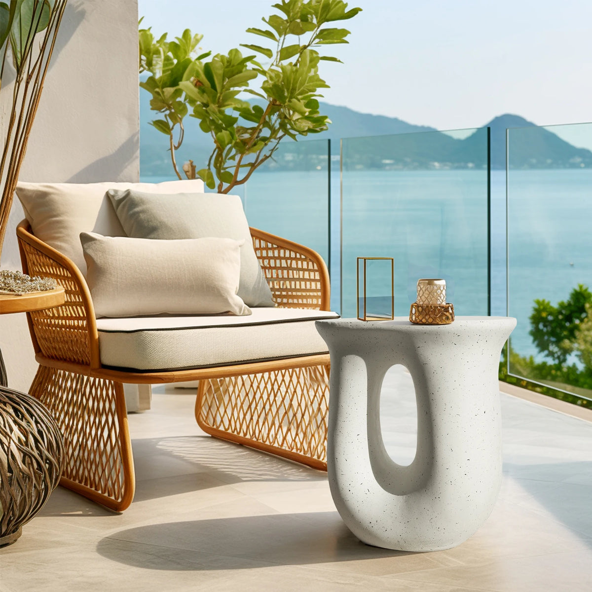 Wisfor Modern Oval Pedestal Side Table For Home Decor