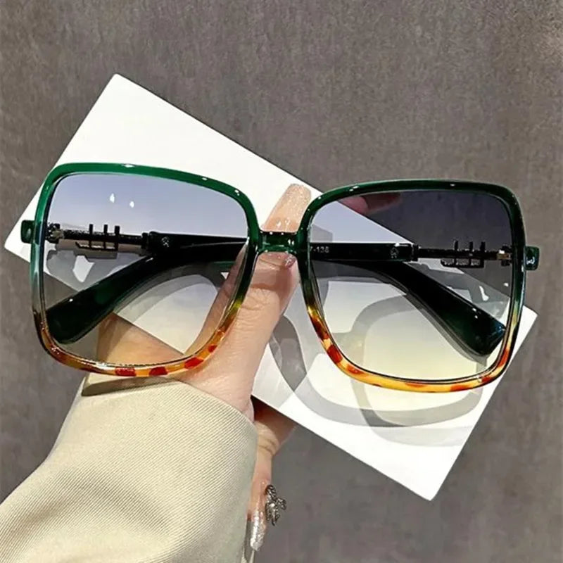 Vintage Square Women's Sunglasses UV400 Fashion Eyewear