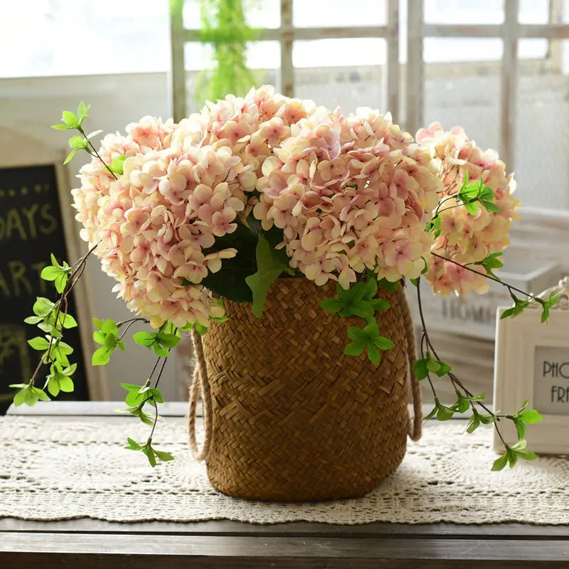 Rural grass woven flower basket, flowerpot, dry flower basket, hand woven storage basket