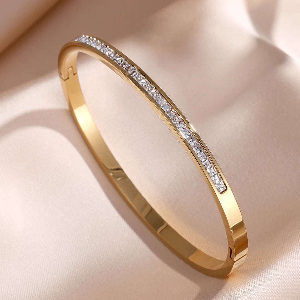 Sparkling Zirconia Inlaid Stainless Steel Bracelet Set For Women