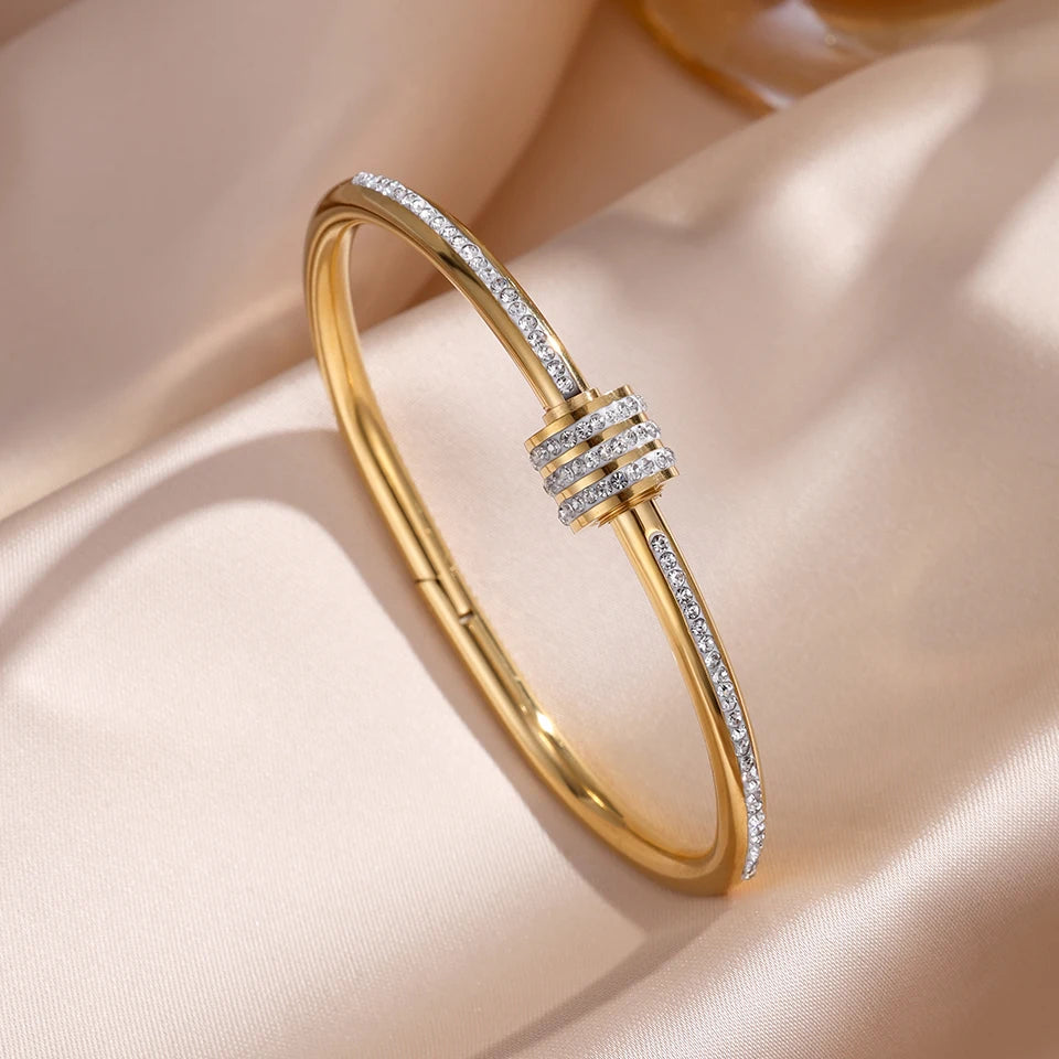Sparkling Zirconia Inlaid Stainless Steel Bracelet Set For Women