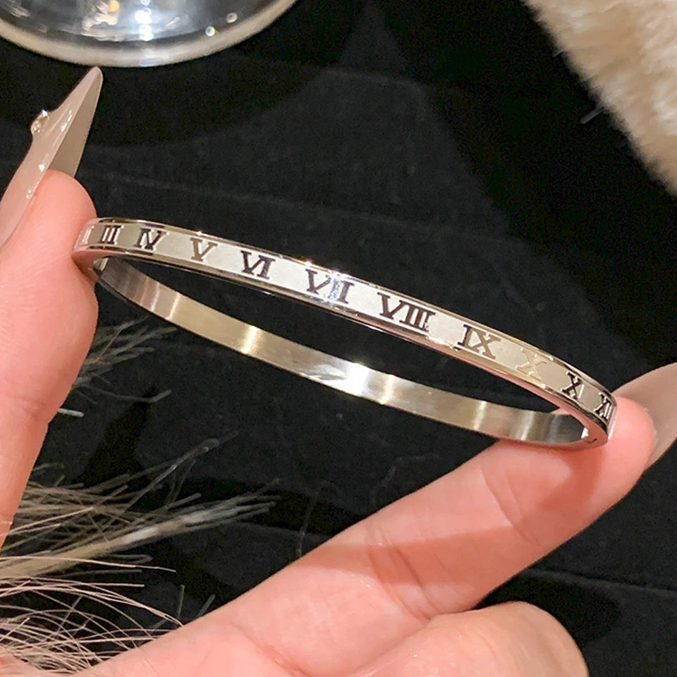 Sparkling Zirconia Inlaid Stainless Steel Bracelet Set For Women